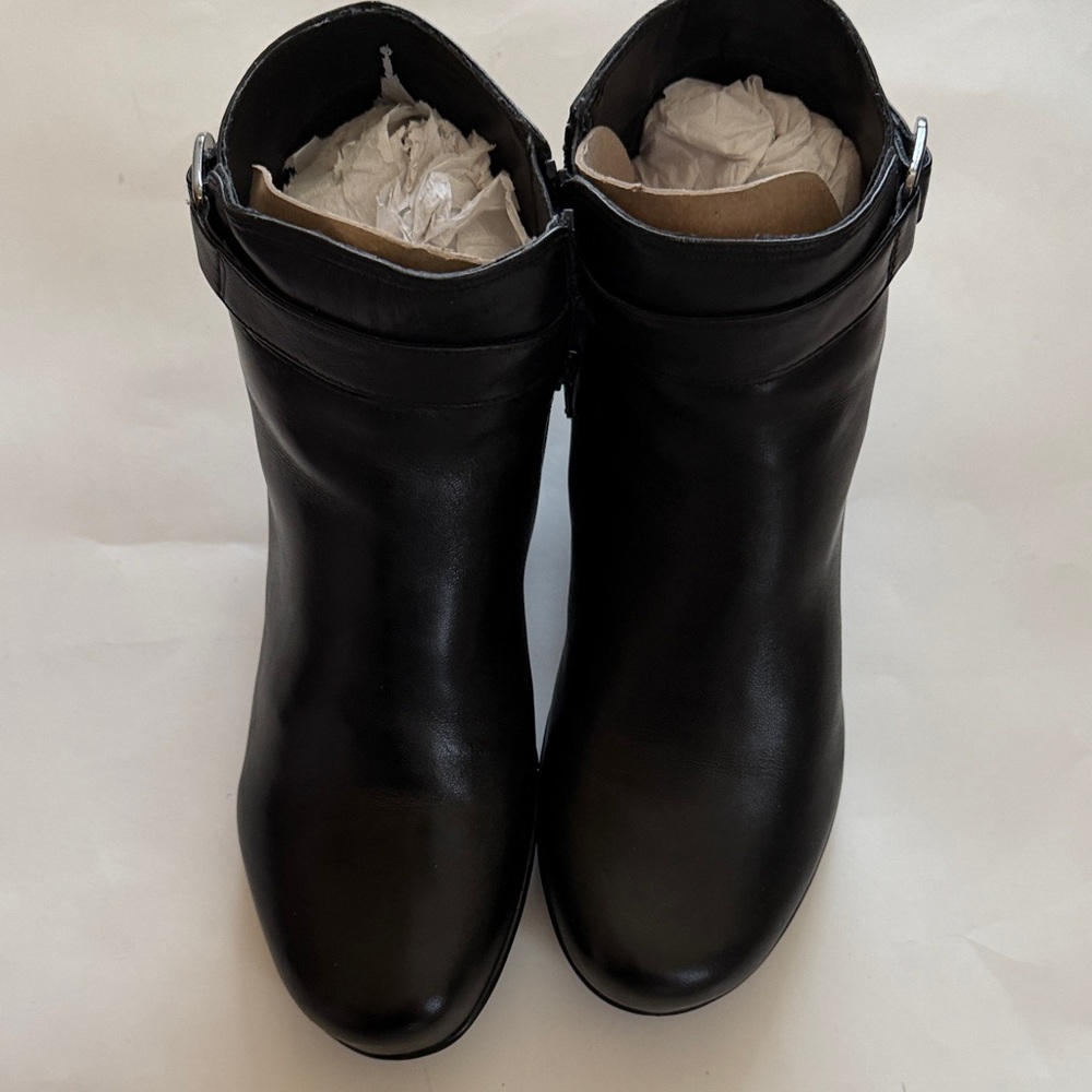 Naturalizer Black Ankle Boots